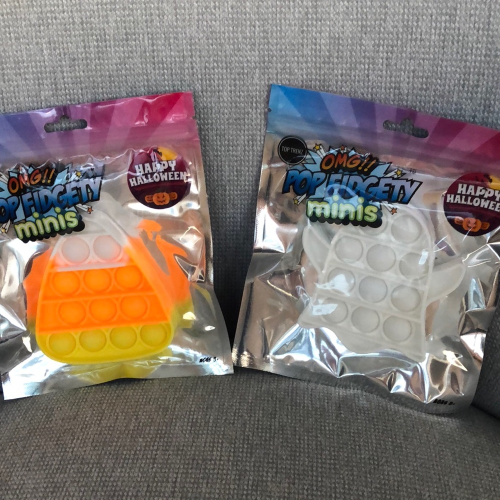 🎃 Halloween pop it fidget toy set!